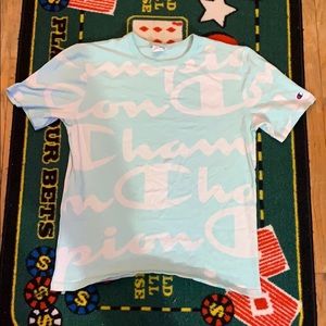 Champion t-shirt